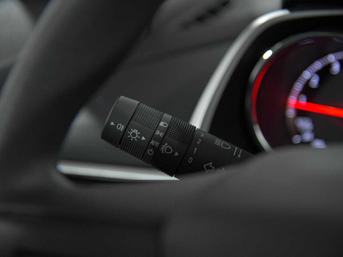 Купить Chevrolet Tracker с пробегом. Фото: #7