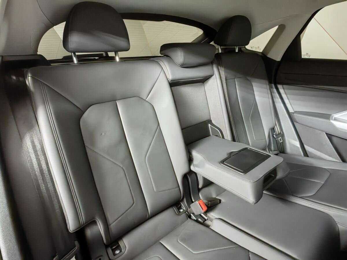 Купить Audi Q3 Sportback с пробегом. Фото: #12