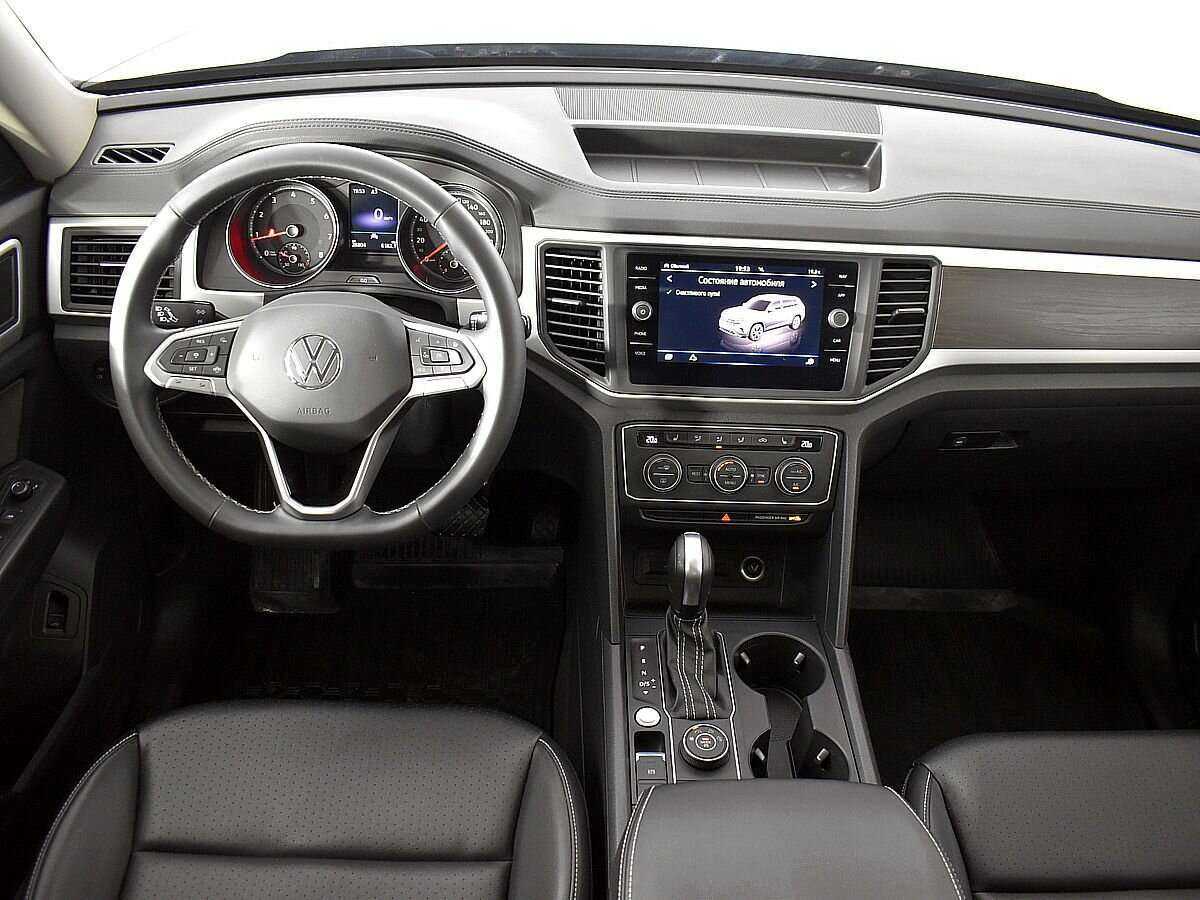 Купить Volkswagen Teramont с пробегом. Фото: #11