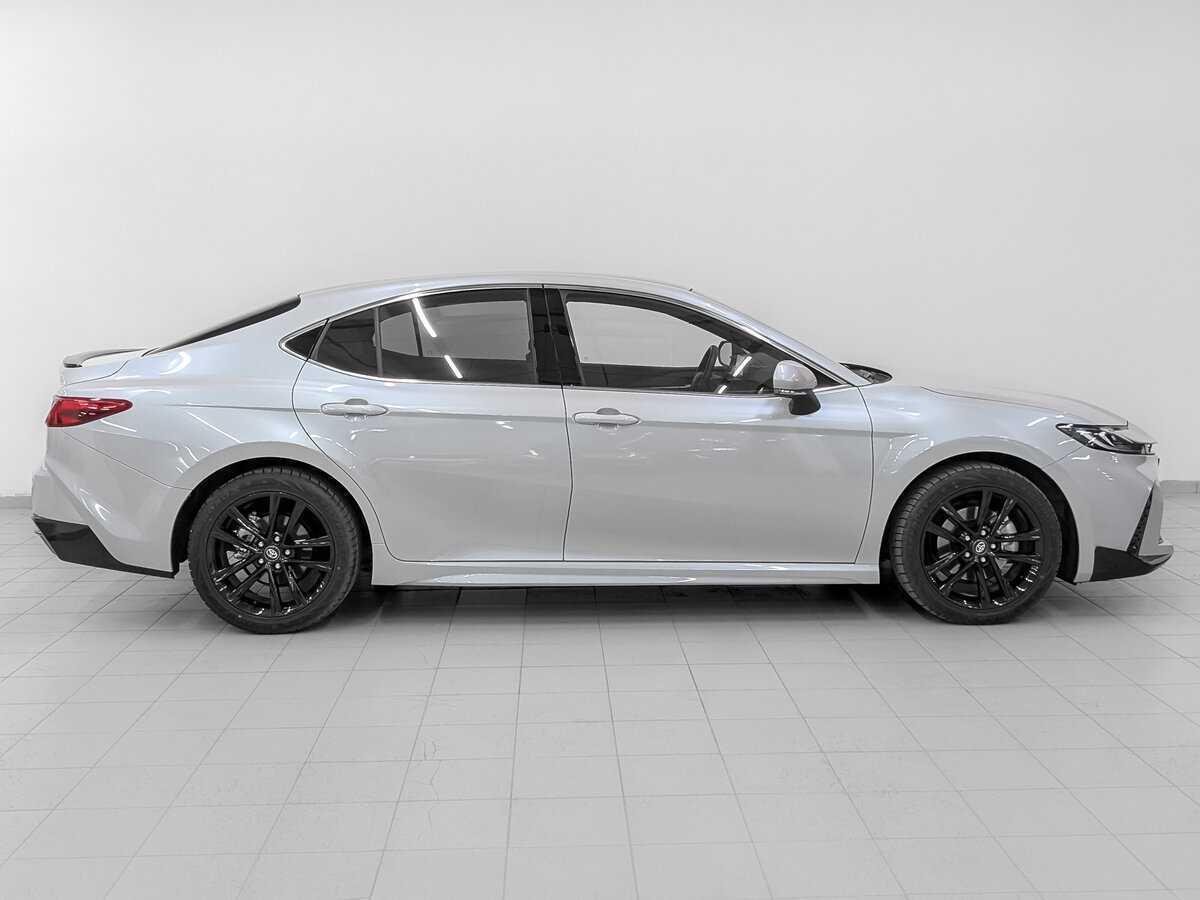 Купить Toyota Camry с пробегом. Фото: #3