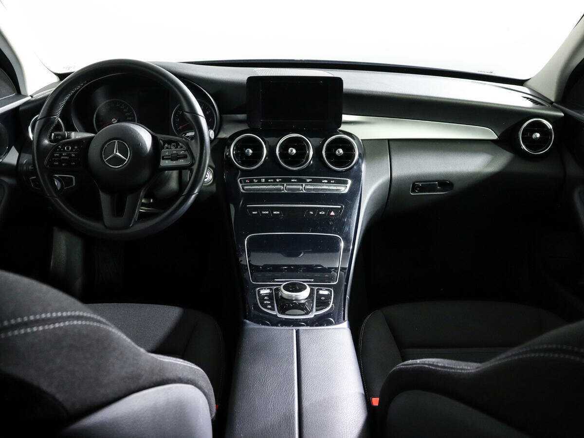 Купить Mercedes-Benz C-Класс с пробегом. Фото: #8