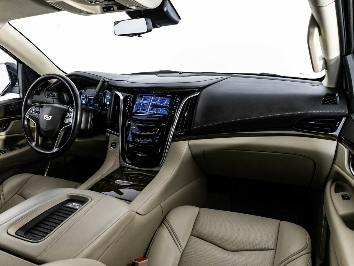 Купить Cadillac Escalade с пробегом. Фото: #8