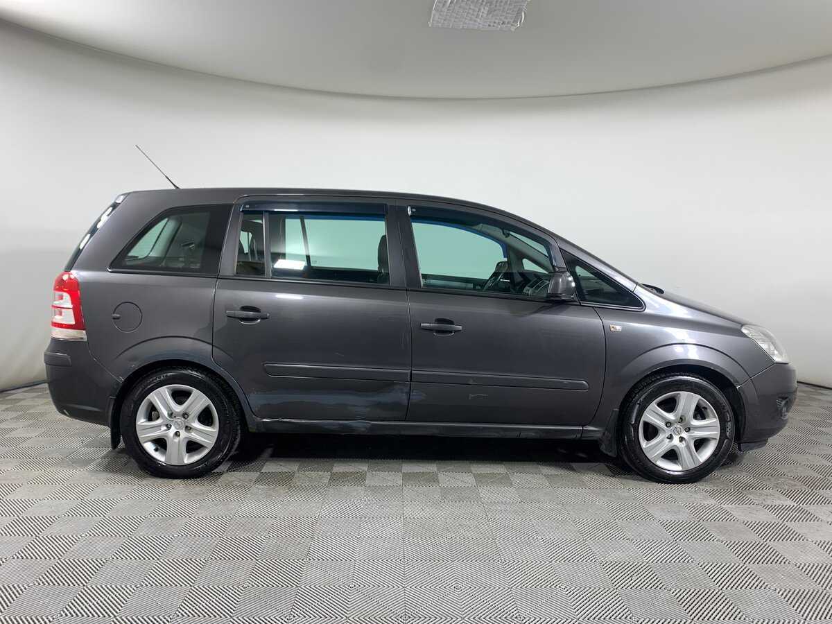 Купить Opel Zafira с пробегом. Фото: #3