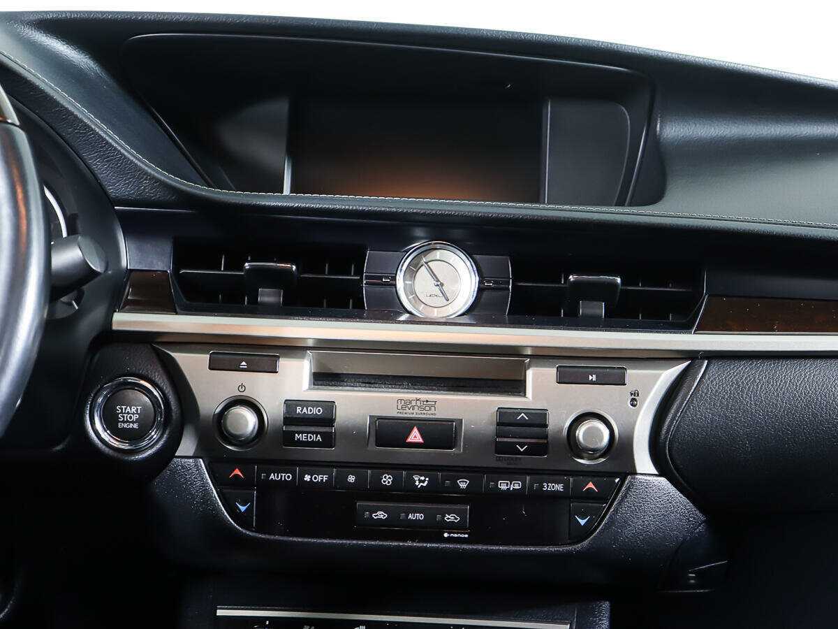 Купить Lexus ES с пробегом. Фото: #11