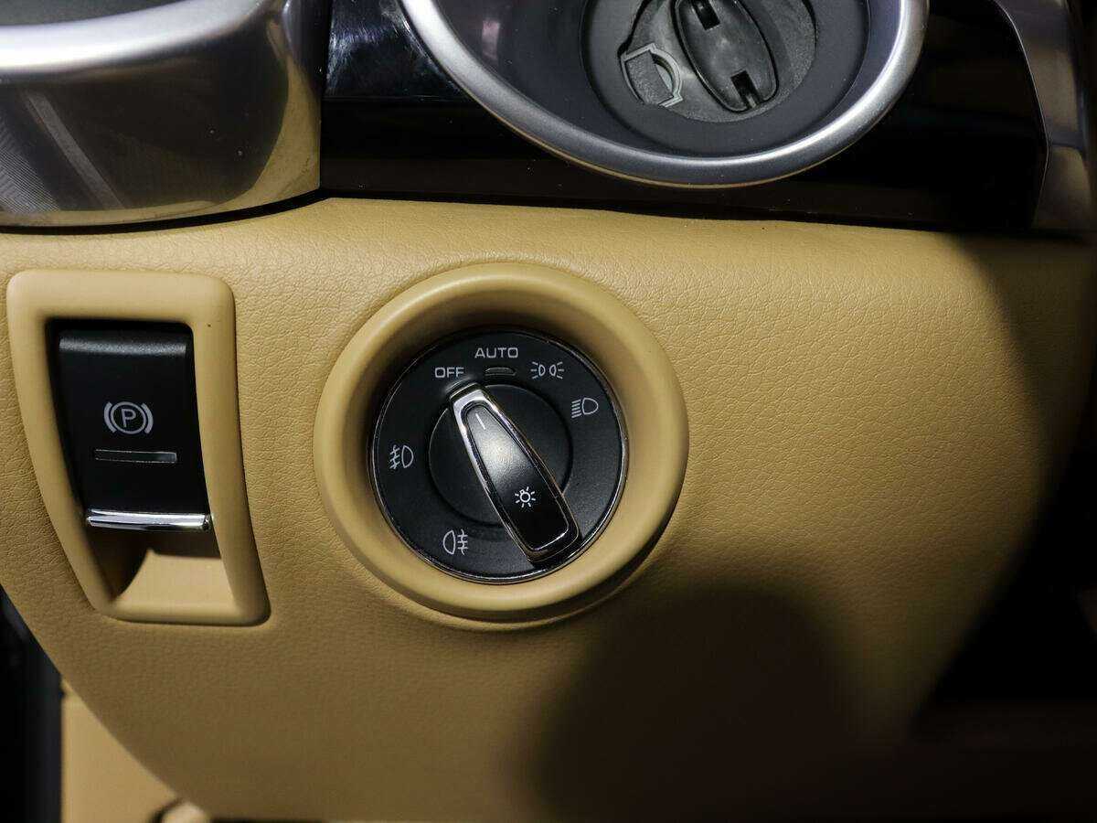Купить Porsche Cayenne с пробегом. Фото: #17