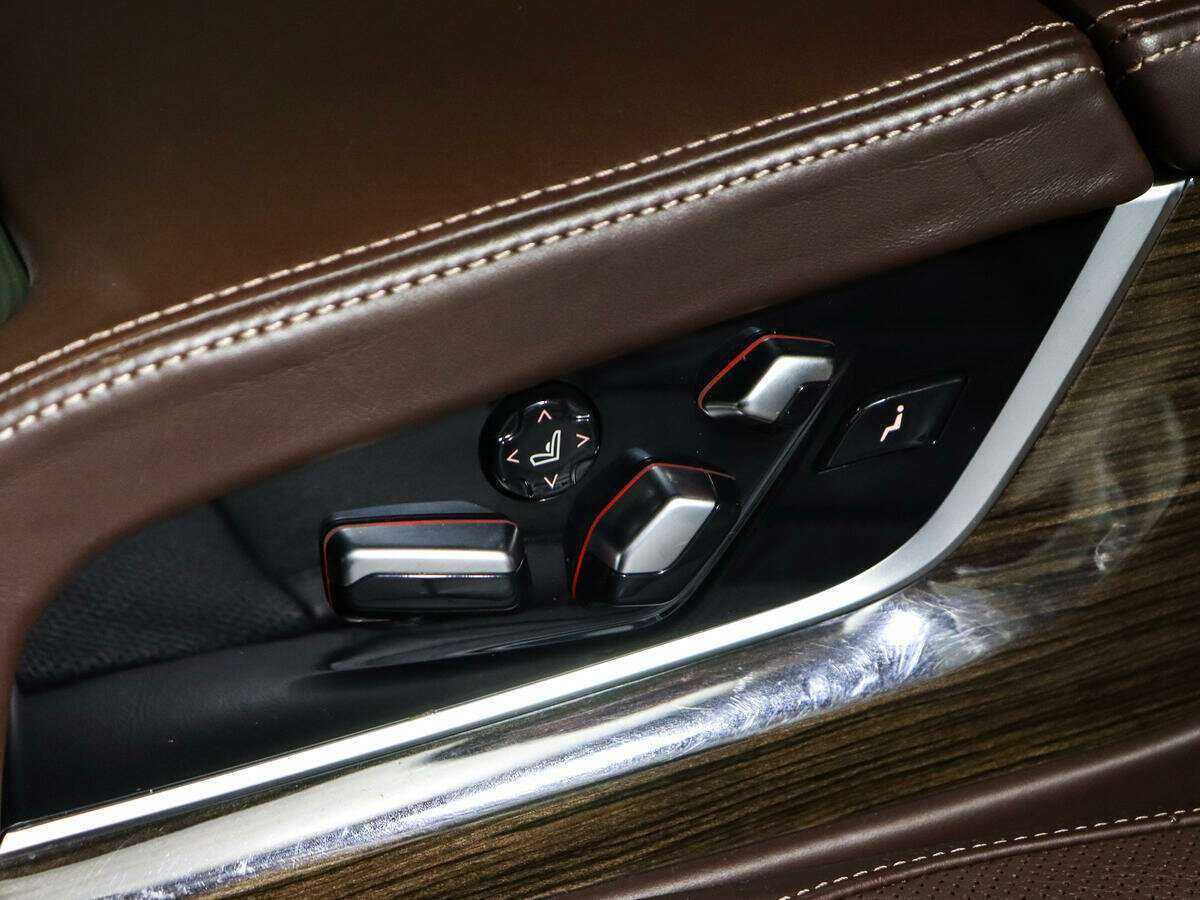 Купить BMW 7 серии с пробегом. Фото: #20