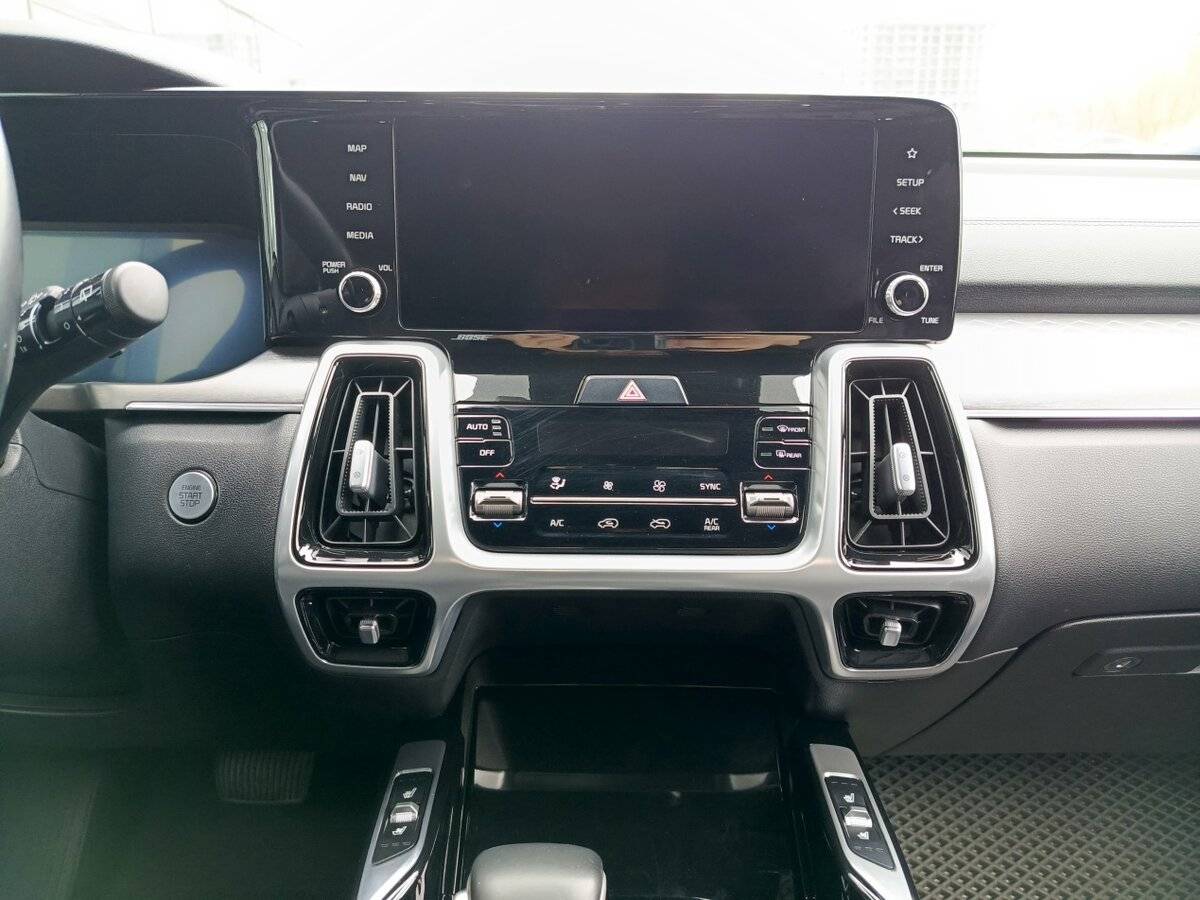 Купить Kia Sorento с пробегом. Фото: #14