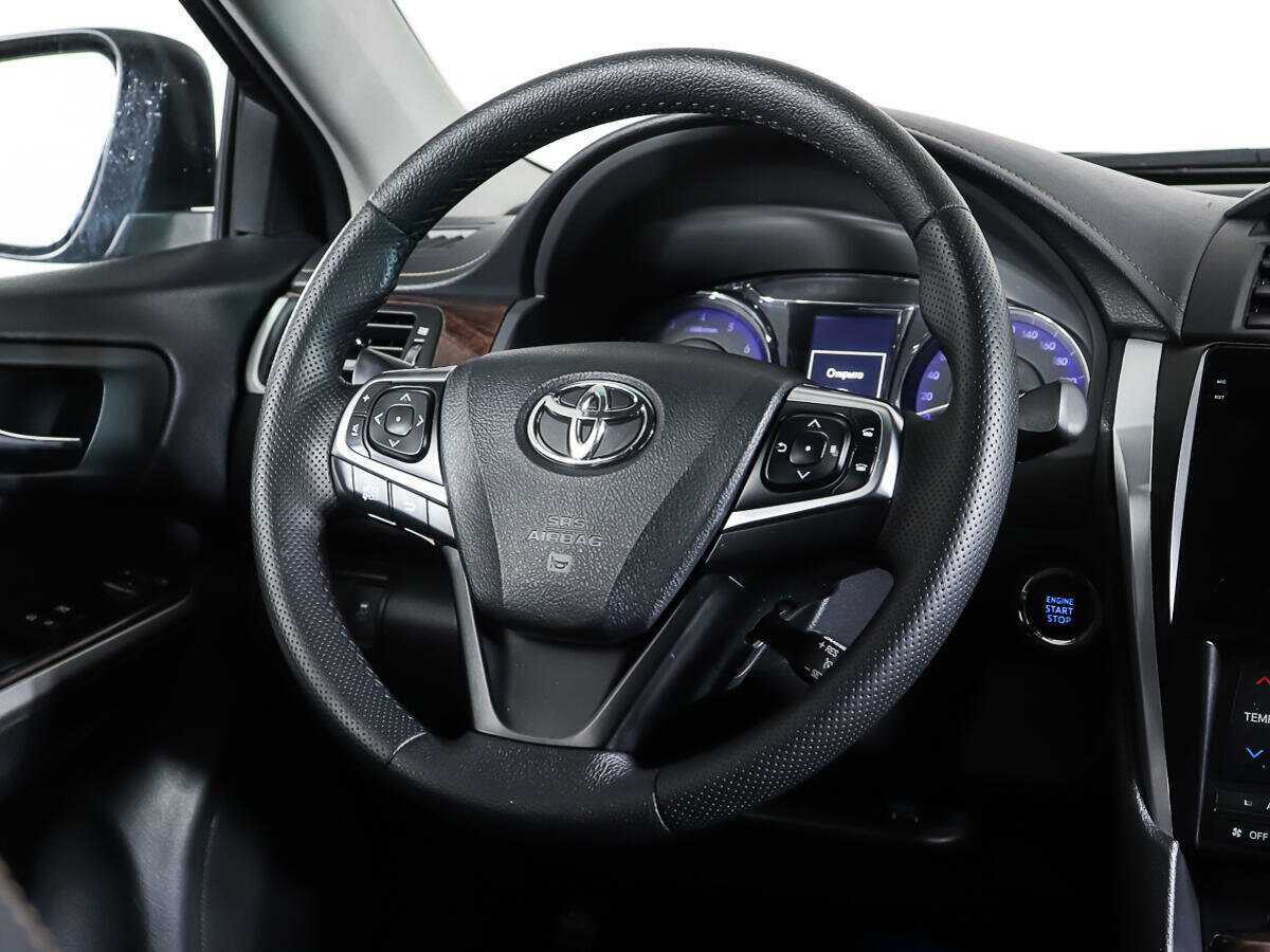 Купить Toyota Camry с пробегом. Фото: #15