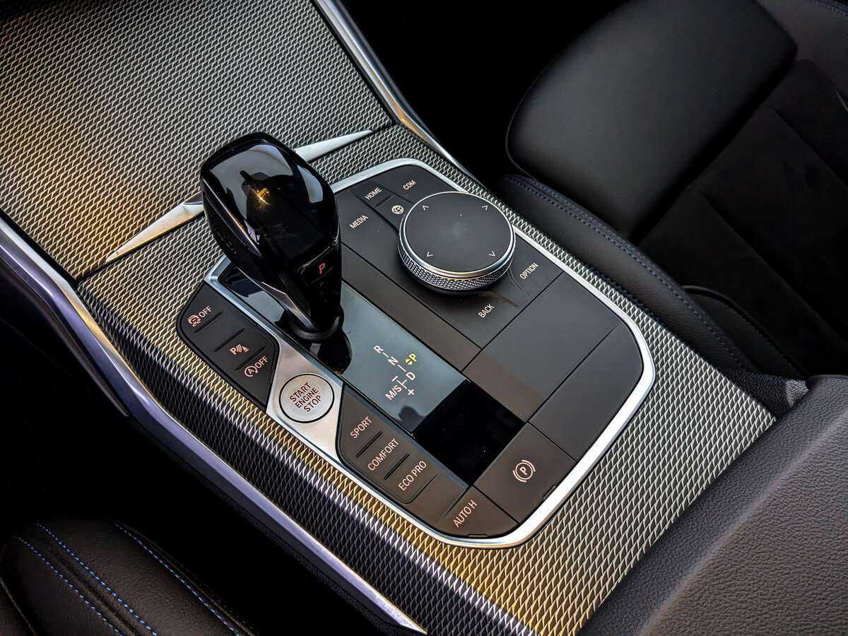 Купить BMW 3 серии с пробегом. Фото: #22