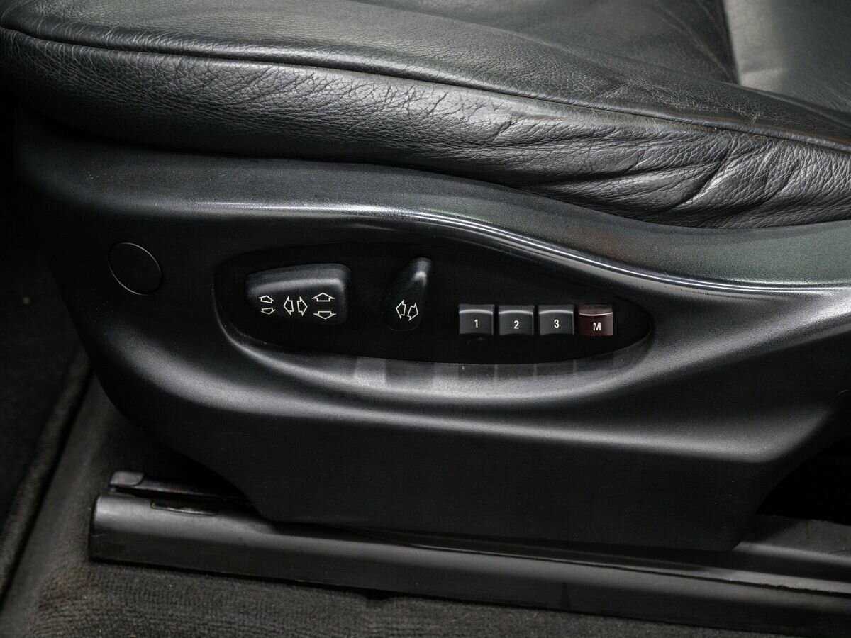 Купить BMW X5 с пробегом. Фото: #17