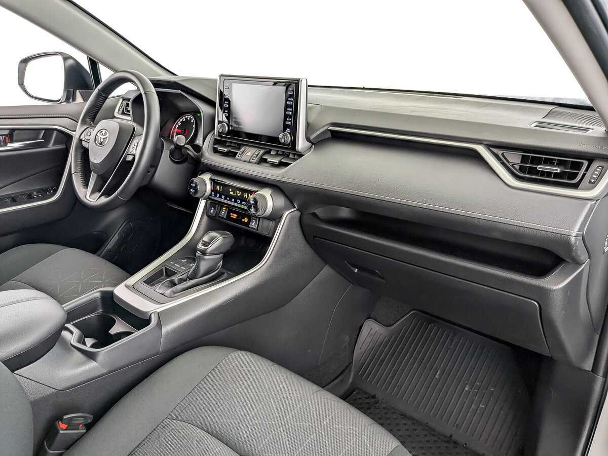 Купить Toyota RAV4 с пробегом. Фото: #10