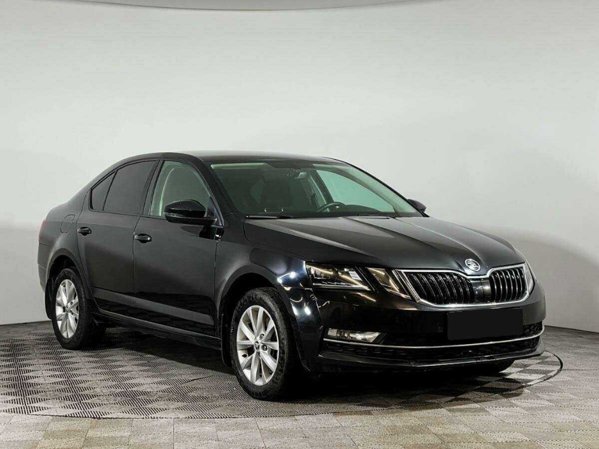 Купить Skoda Octavia с пробегом. Фото: #2