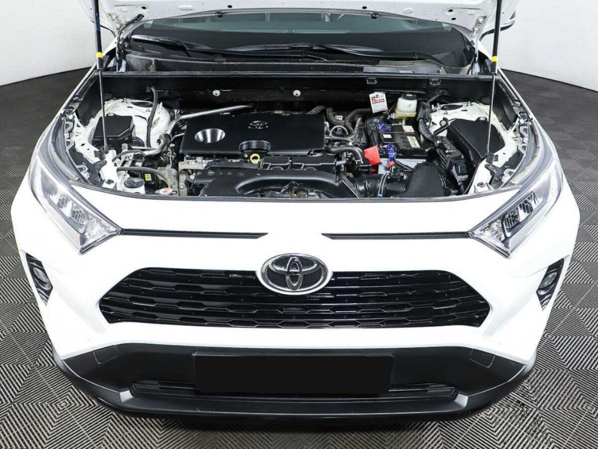 Купить Toyota RAV4 с пробегом. Фото: #8