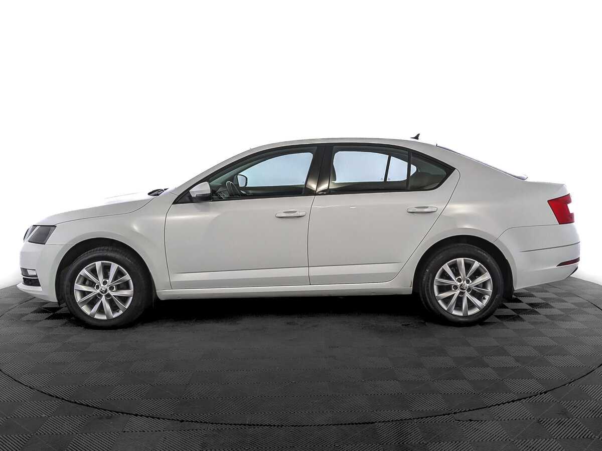Купить Skoda Octavia с пробегом. Фото: #7