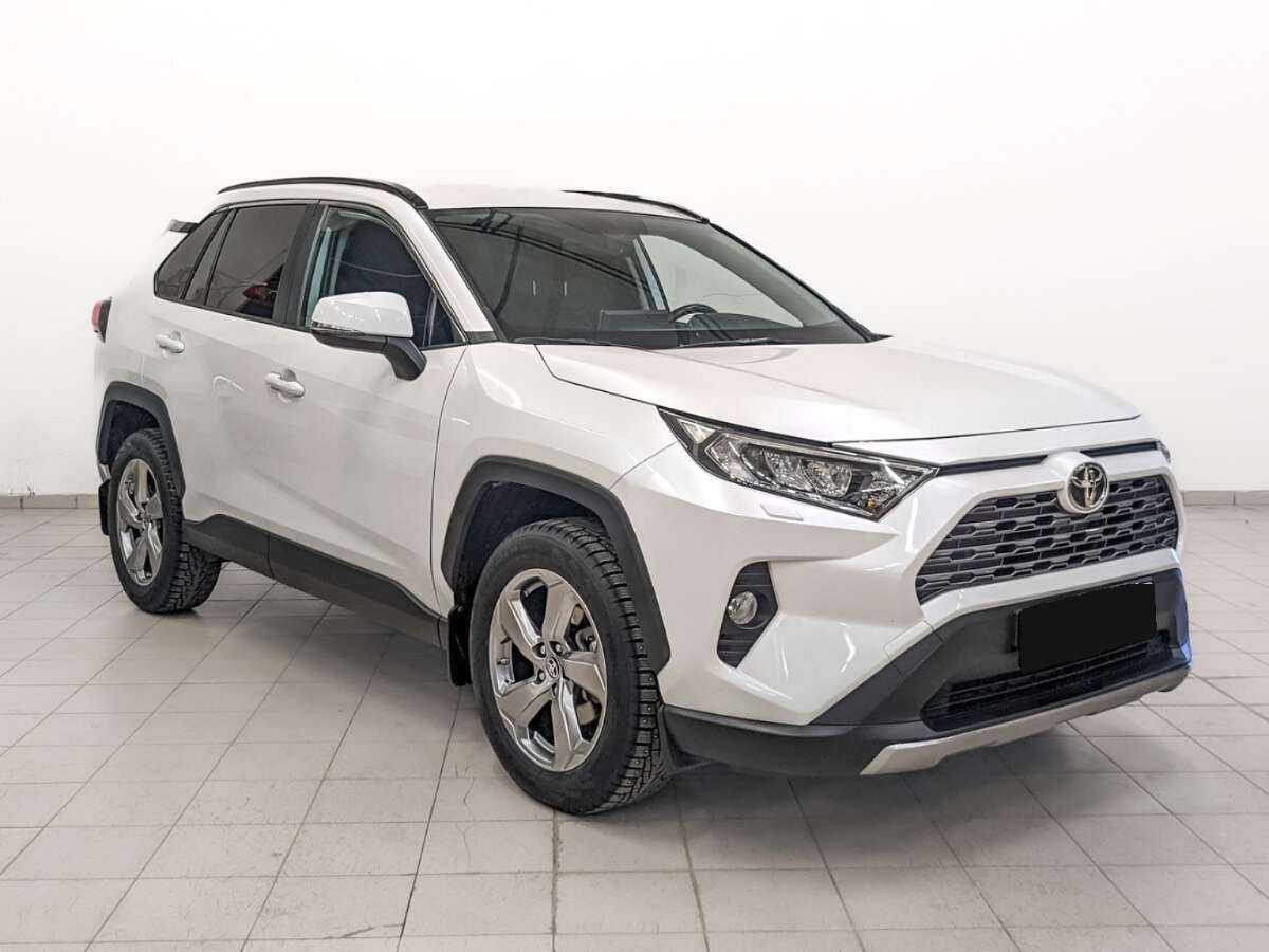 Купить Toyota RAV4 с пробегом. Фото: #2