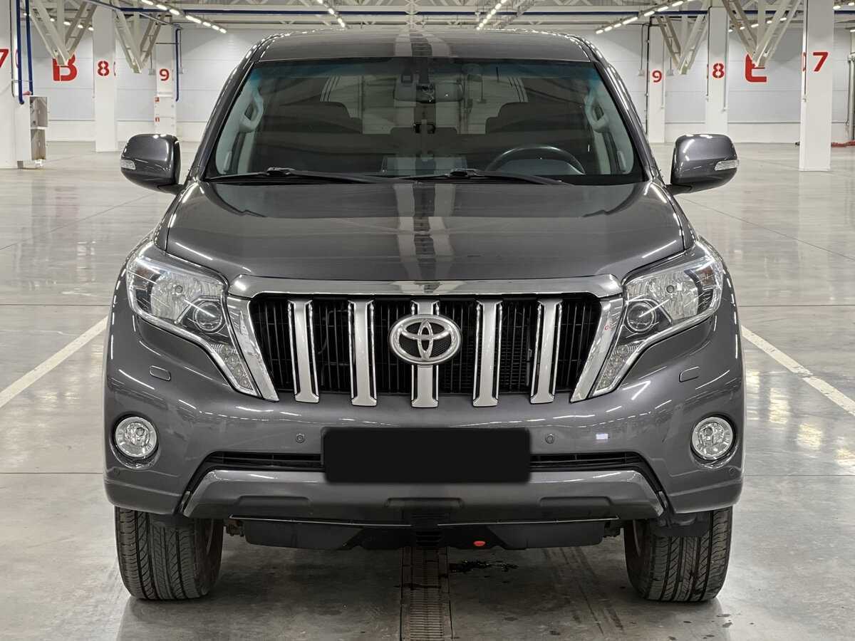 Купить Toyota Land Cruiser Prado с пробегом. Фото: #1