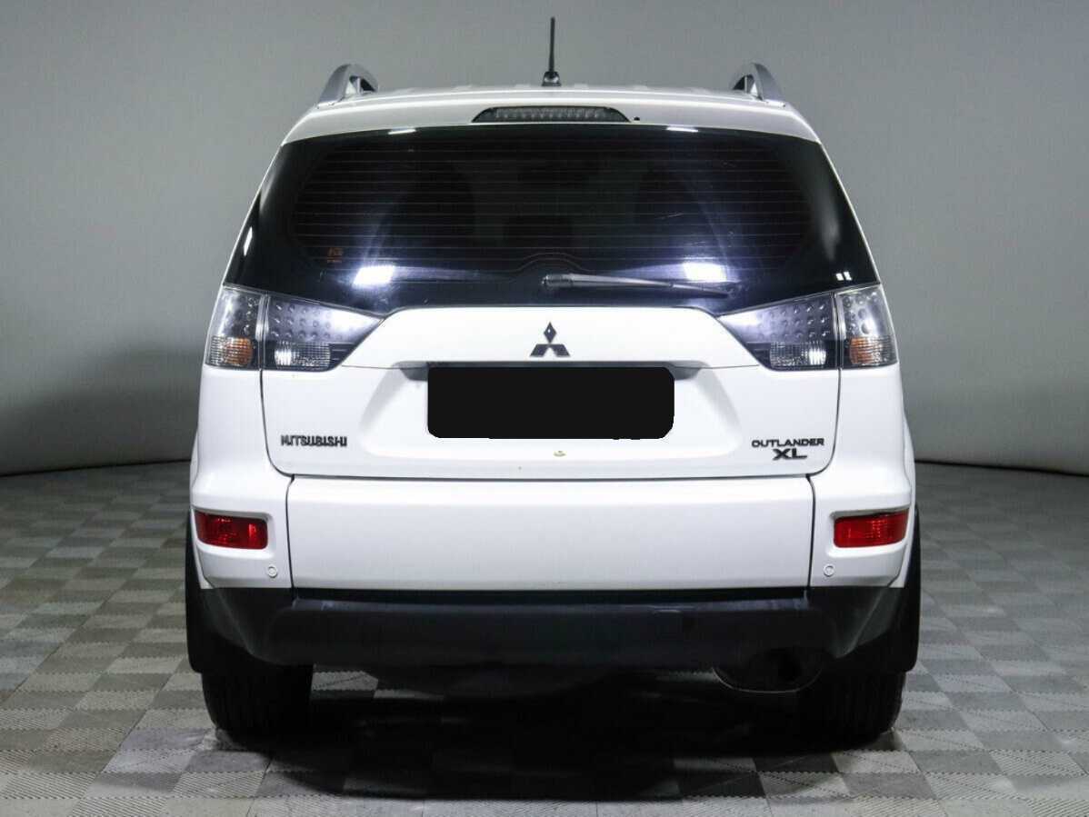 Купить Mitsubishi Outlander с пробегом. Фото: #5