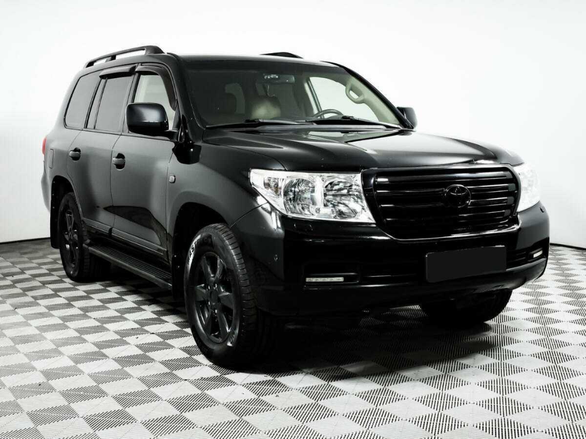 Купить Toyota Land Cruiser с пробегом. Фото: #2