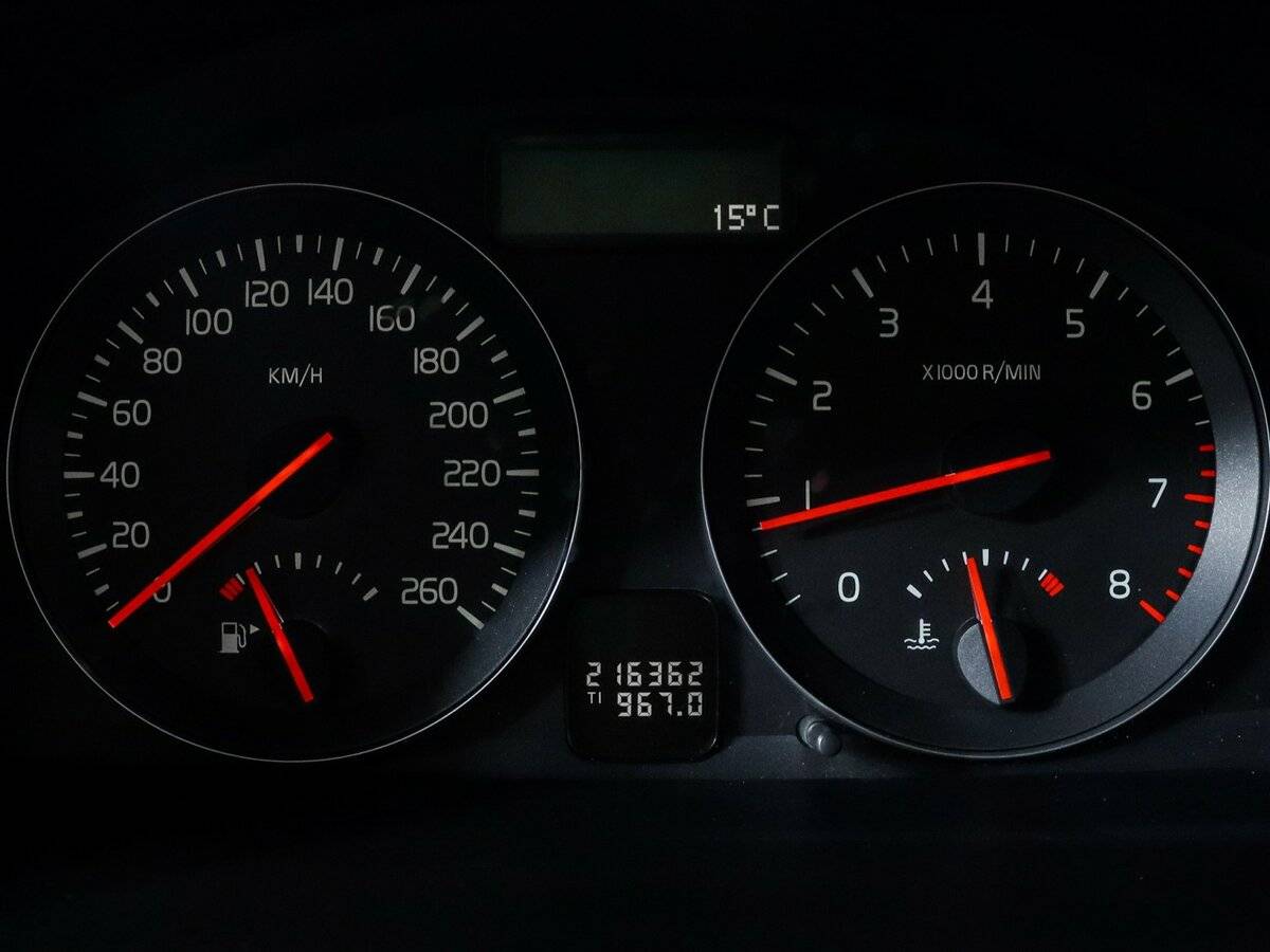 Купить Volvo S40 с пробегом. Фото: #9