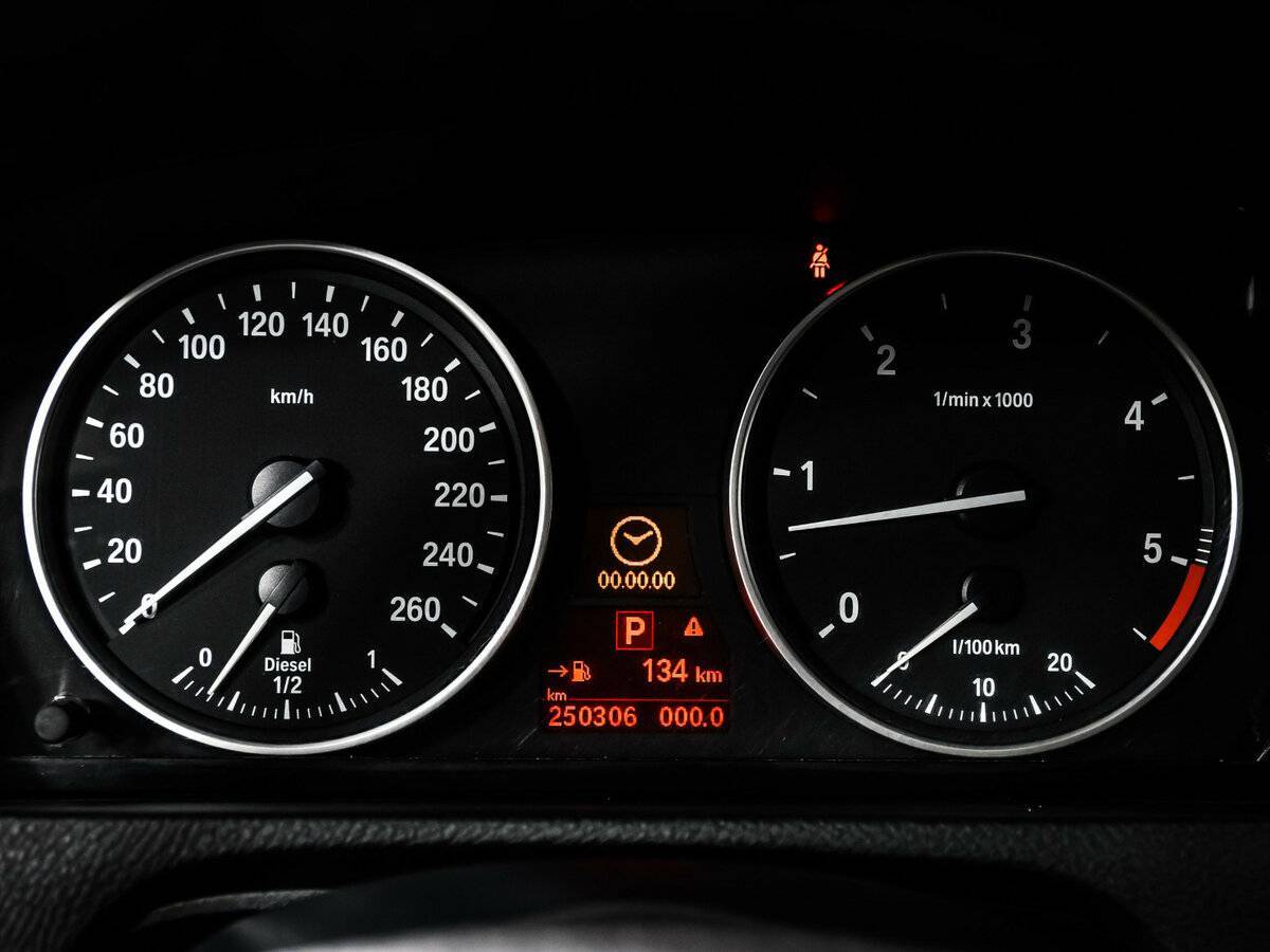 Купить BMW X5 с пробегом. Фото: #9
