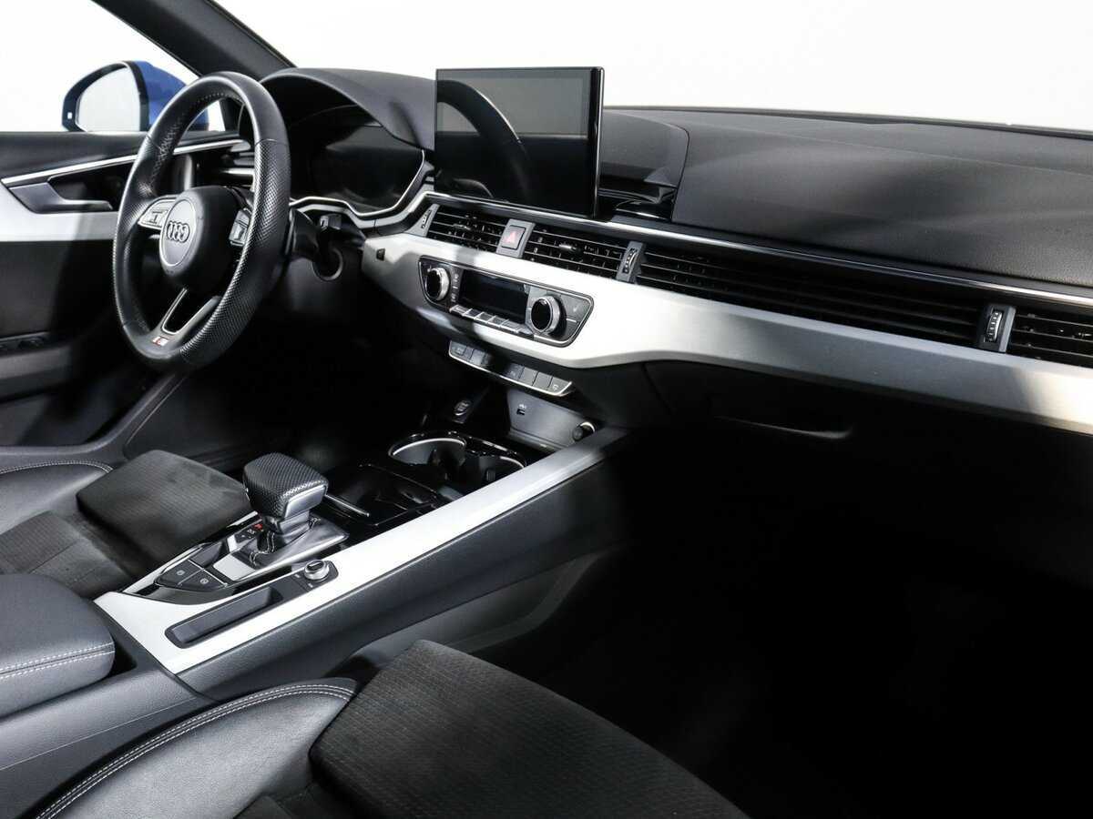 Купить Audi A4 с пробегом. Фото: #8