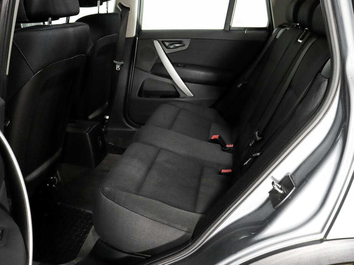 Купить BMW X3 с пробегом. Фото: #9