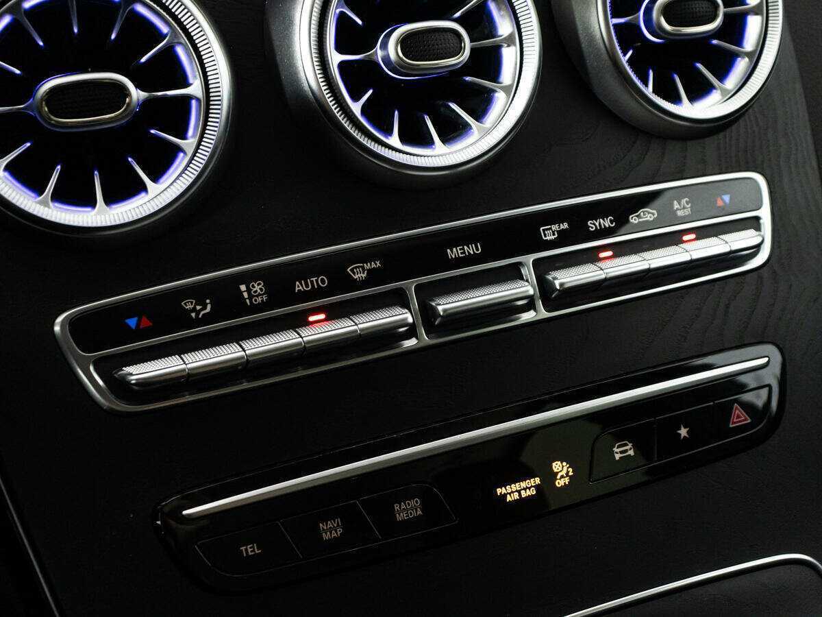 Купить Mercedes-Benz GLC с пробегом. Фото: #18