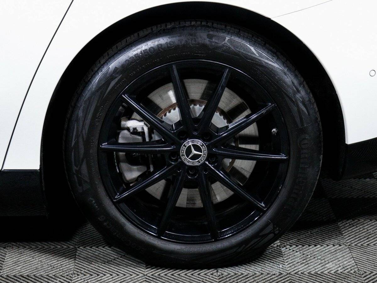 Купить Mercedes-Benz EQE с пробегом. Фото: #14