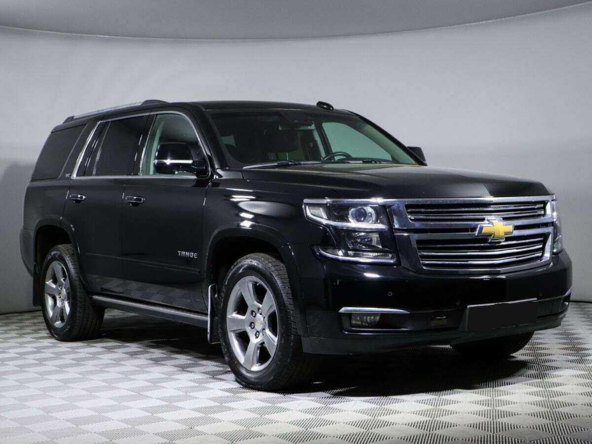 Купить Chevrolet Tahoe с пробегом. Фото: #2