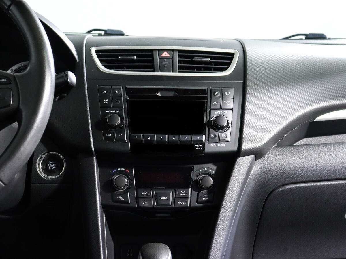 Купить Suzuki Swift с пробегом. Фото: #10