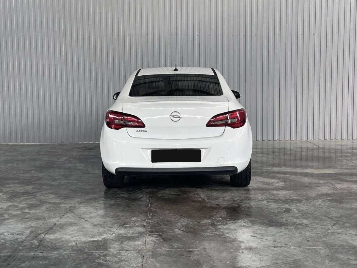 Купить Opel Astra с пробегом. Фото: #5
