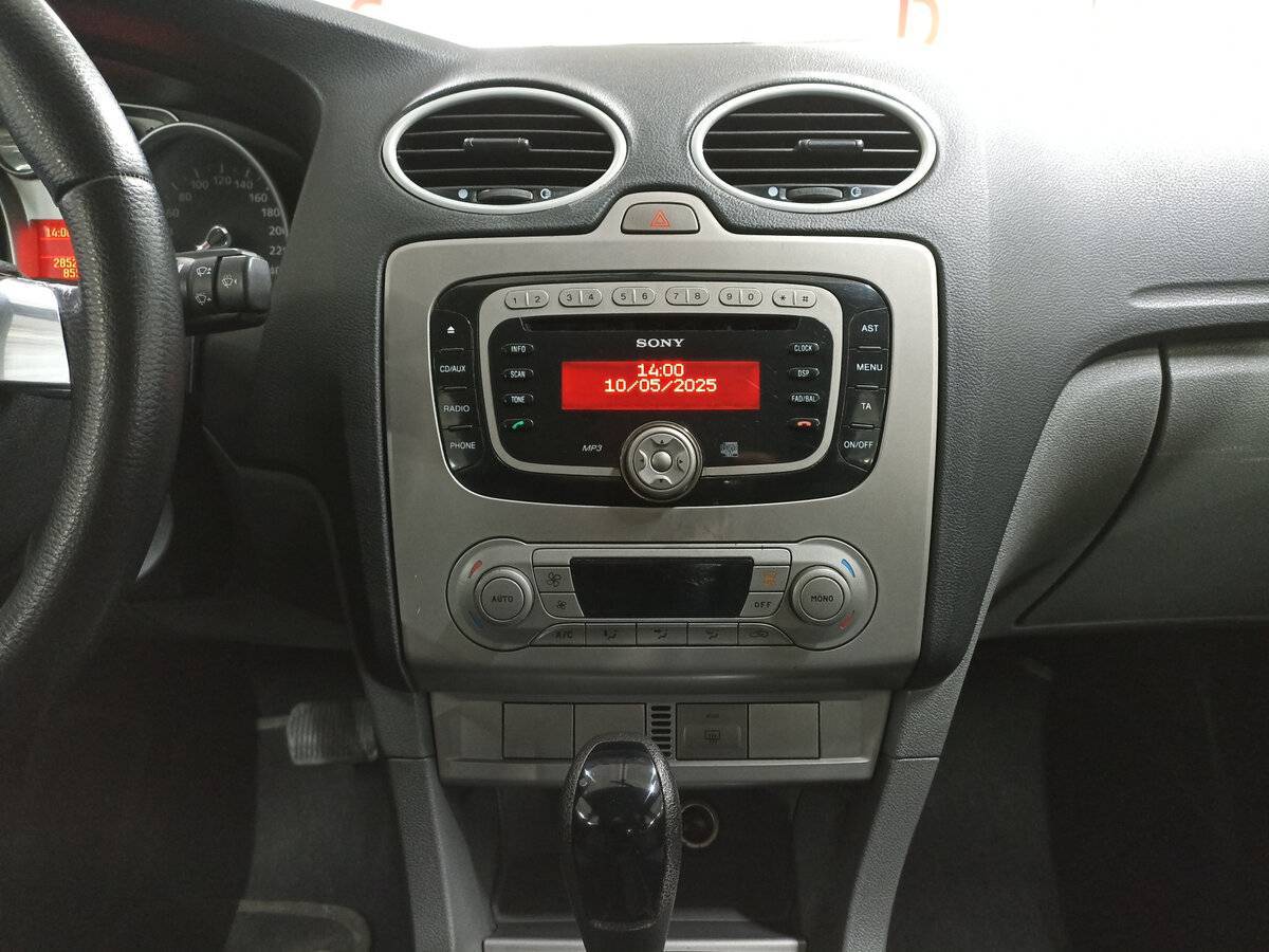Купить Ford Focus с пробегом. Фото: #14