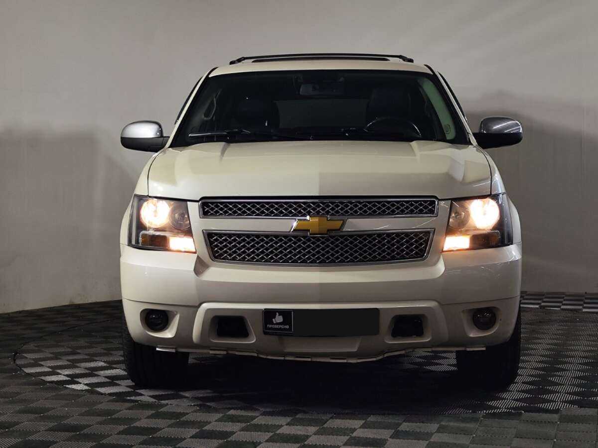 Купить Chevrolet Tahoe с пробегом. Фото: #1