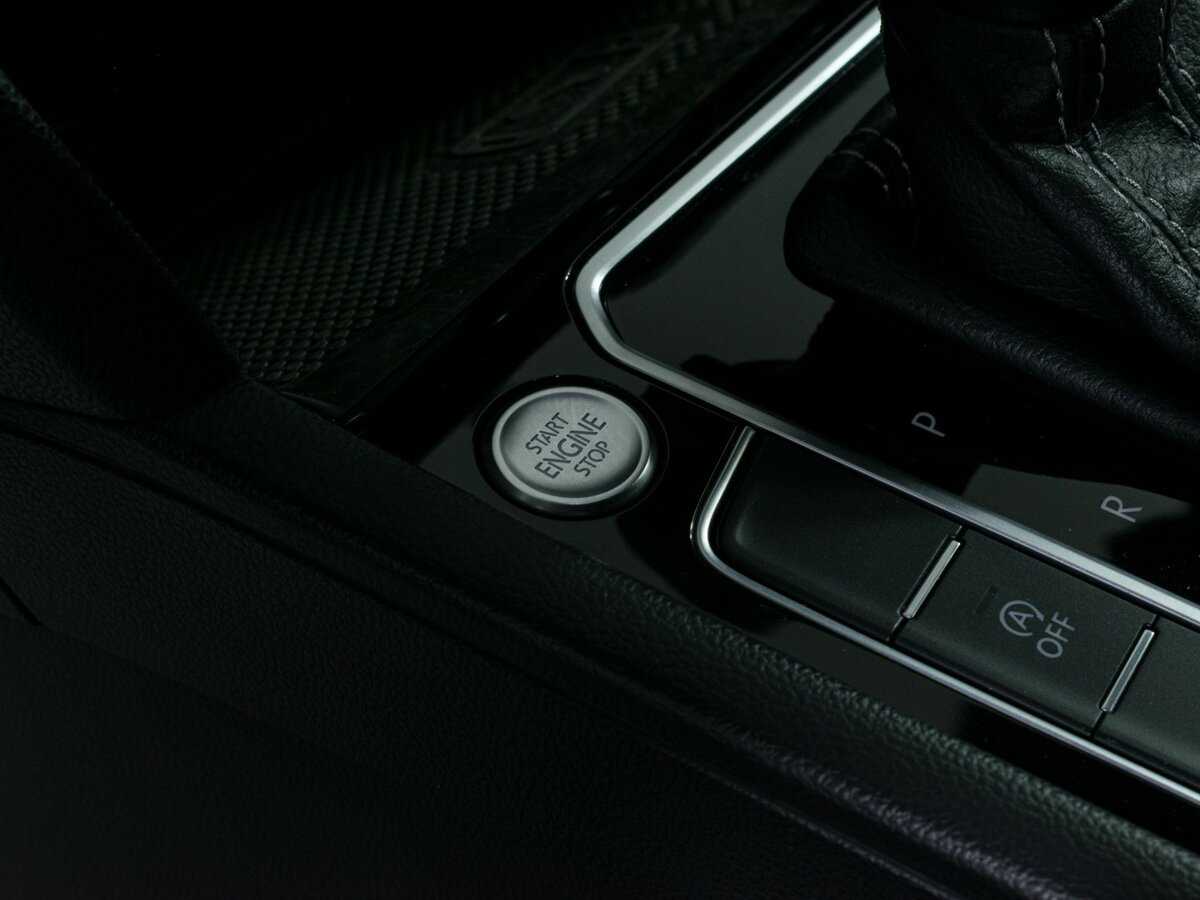 Купить Volkswagen Arteon с пробегом. Фото: #11