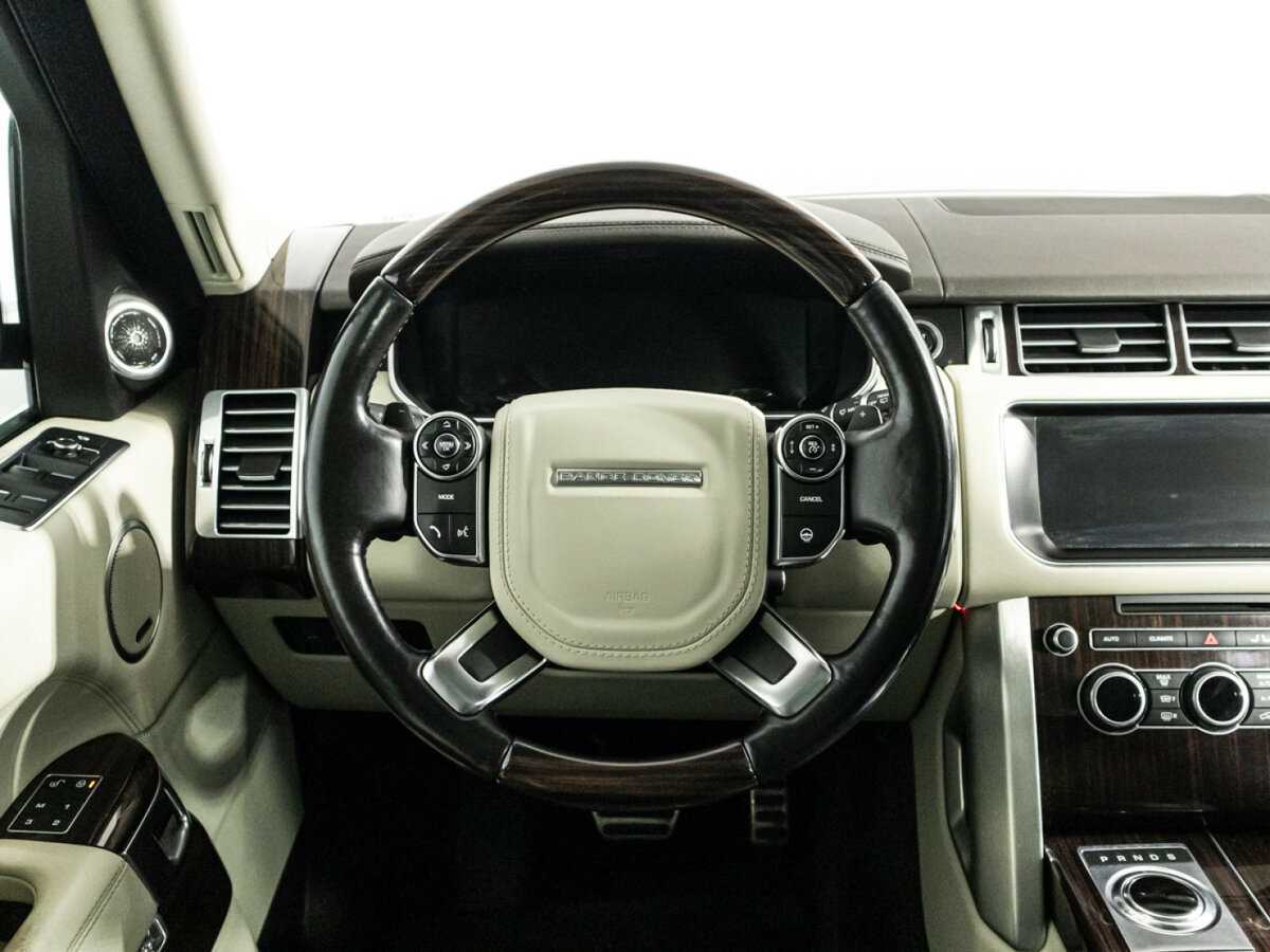 Купить Land Rover Range Rover с пробегом. Фото: #25