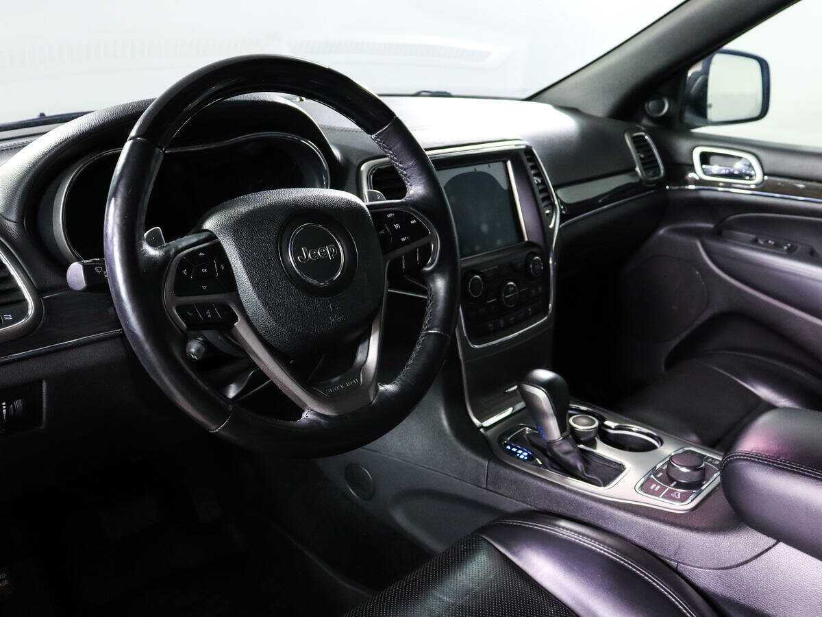 Купить Jeep Grand Cherokee с пробегом. Фото: #11