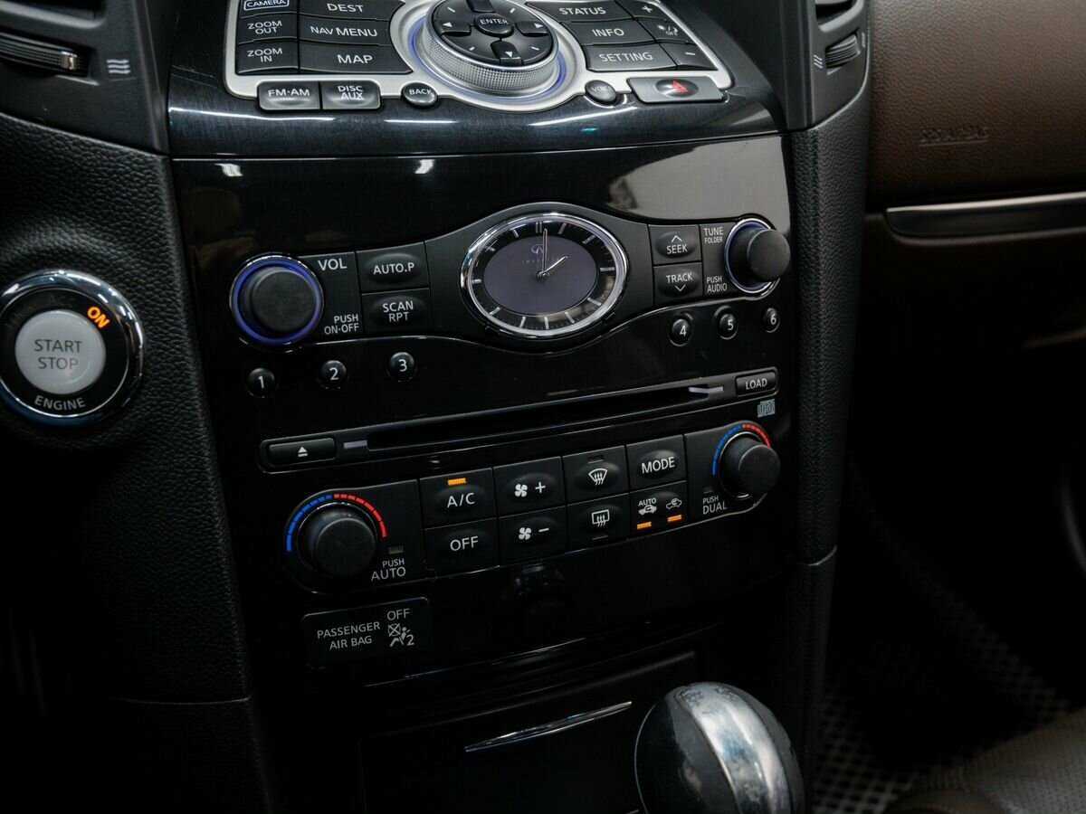 Купить Infiniti FX с пробегом. Фото: #19