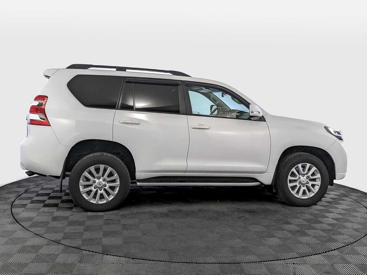 Купить Toyota Land Cruiser Prado с пробегом. Фото: #3