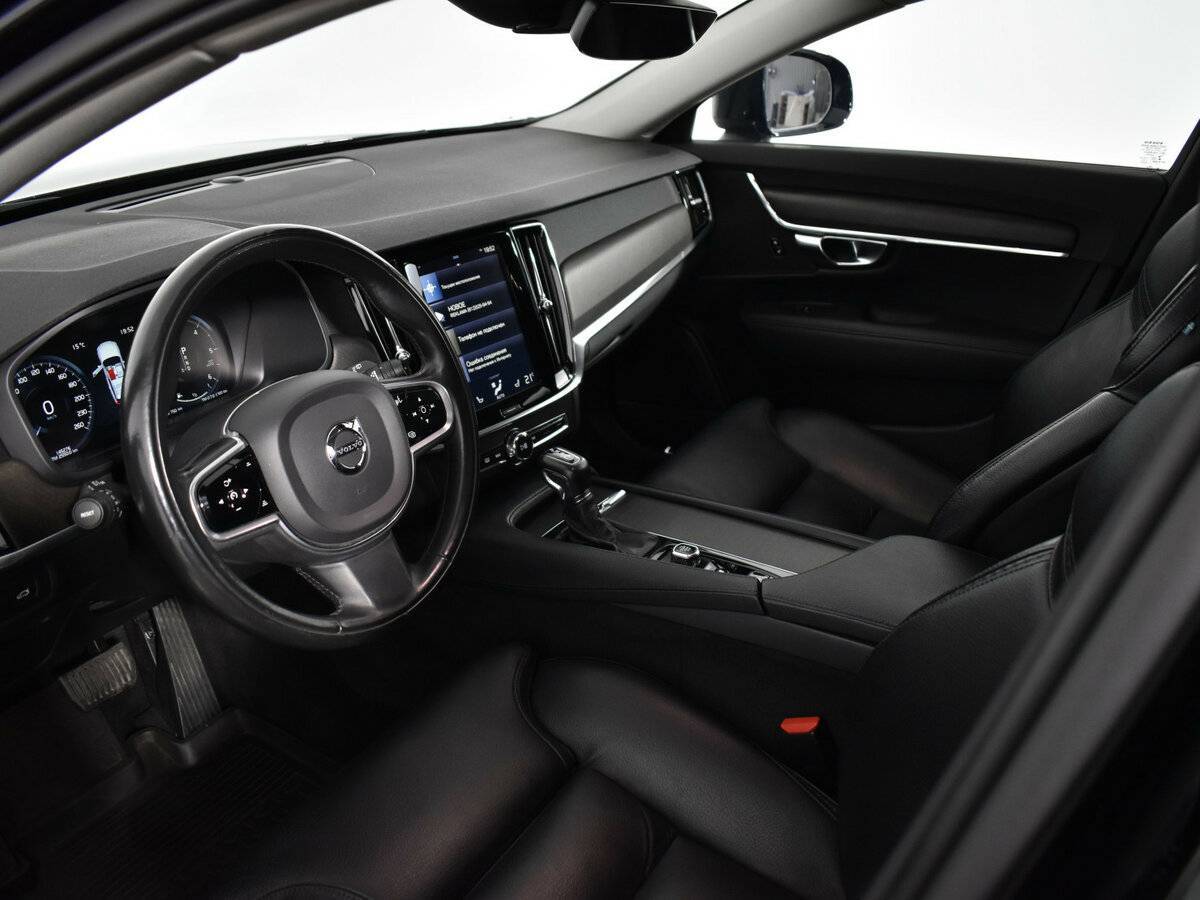 Купить Volvo V90 Cross Country с пробегом. Фото: #8