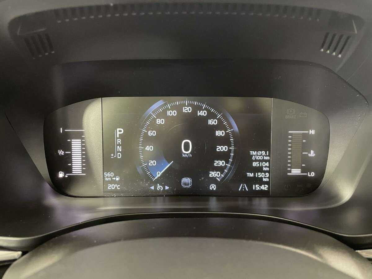 Купить Volvo XC60 с пробегом. Фото: #10