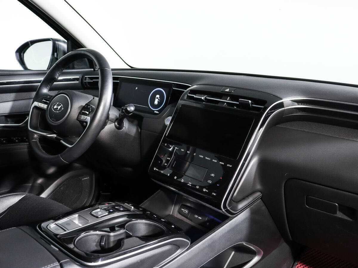 Купить Hyundai Tucson с пробегом. Фото: #8
