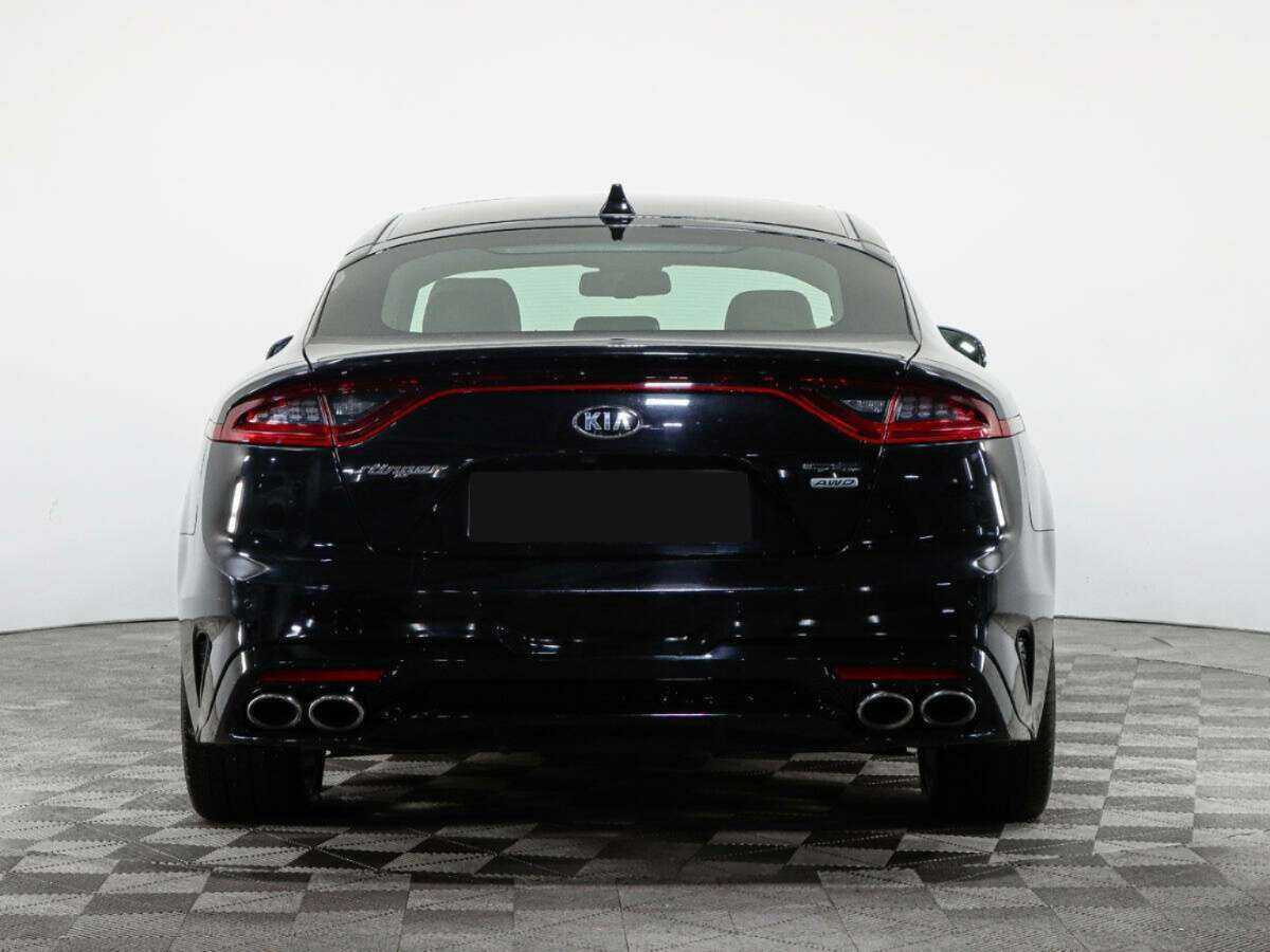 Купить Kia Stinger с пробегом. Фото: #4