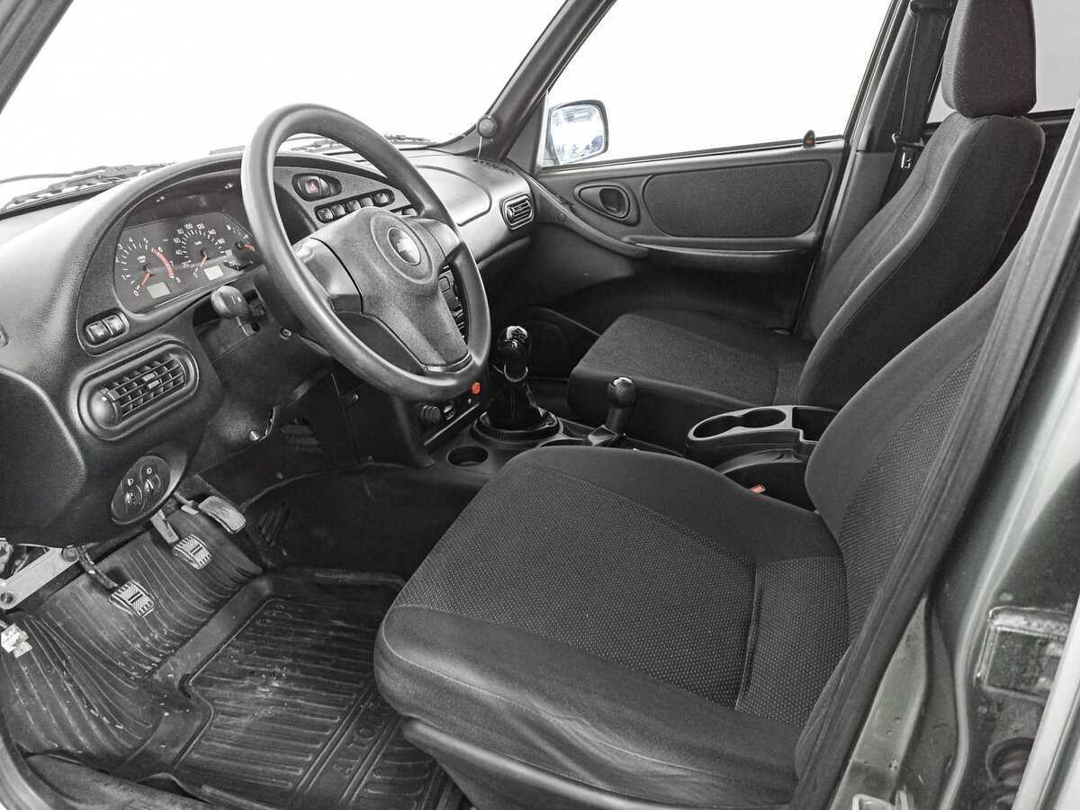 Купить Chevrolet Niva с пробегом. Фото: #13