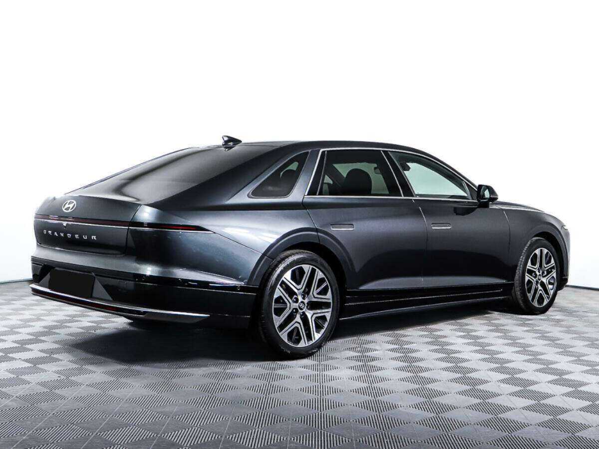 Купить Hyundai Grandeur с пробегом. Фото: #4