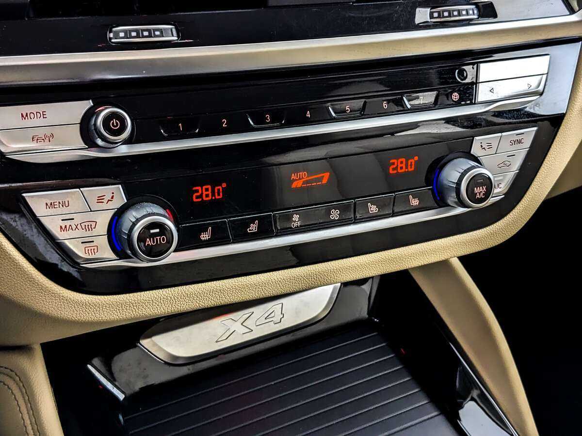Купить BMW X4 с пробегом. Фото: #19