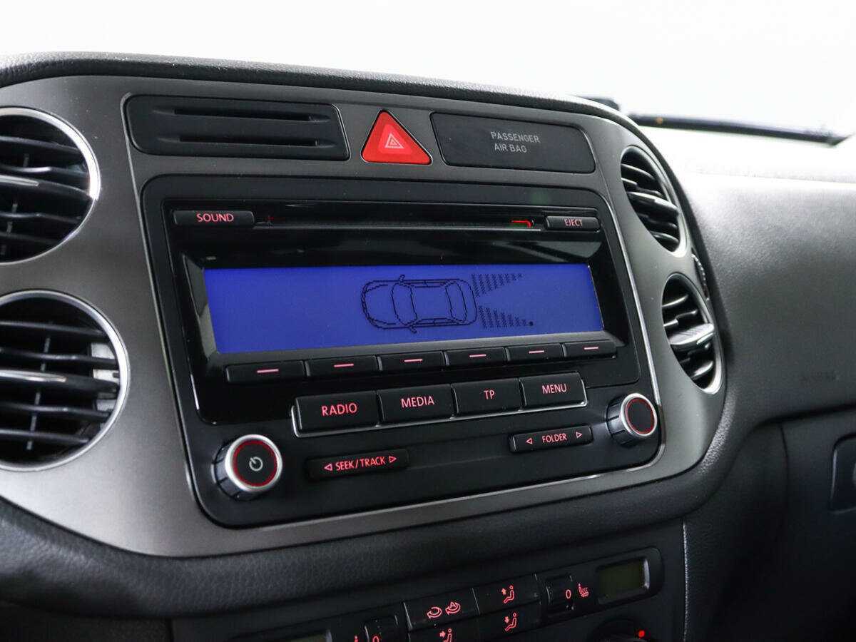 Купить Volkswagen Tiguan с пробегом. Фото: #13
