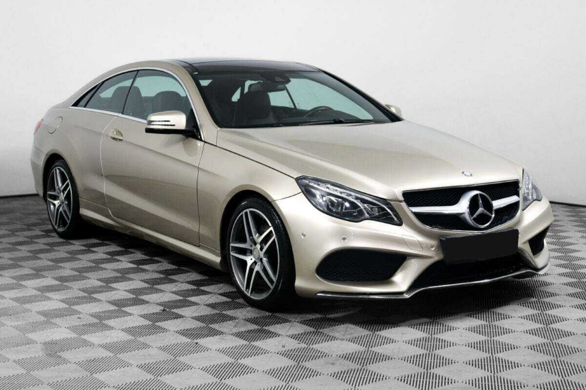 Купить Mercedes-Benz E-Класс с пробегом. Фото: #2