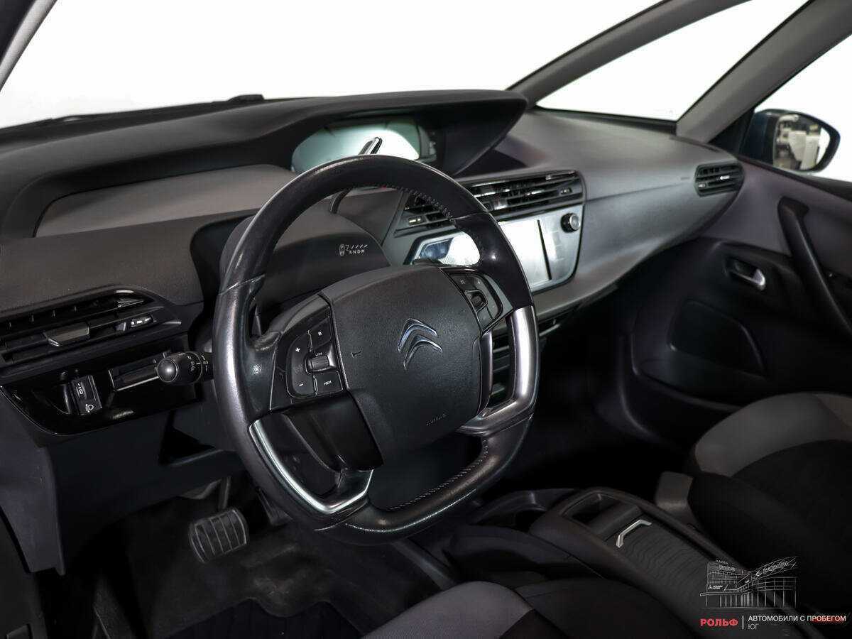 Купить Citroen C4 Picasso с пробегом. Фото: #10