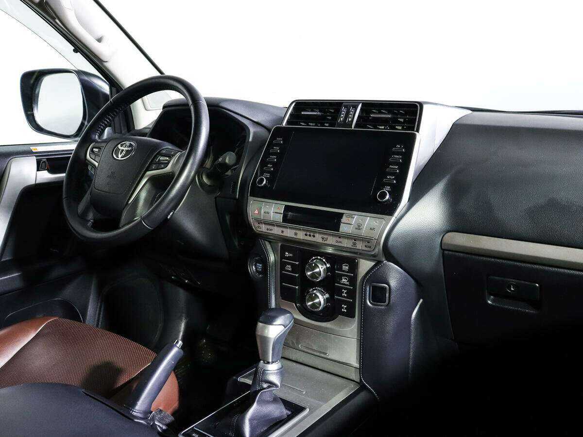 Купить Toyota Land Cruiser Prado с пробегом. Фото: #5