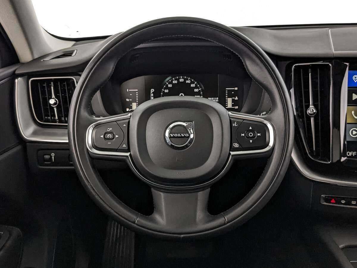 Купить Volvo XC60 с пробегом. Фото: #17